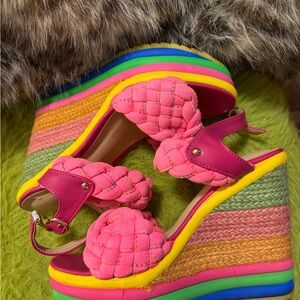Hot Pink Braided Rainbow Platform Wedges – Main Character Energy – Size 7